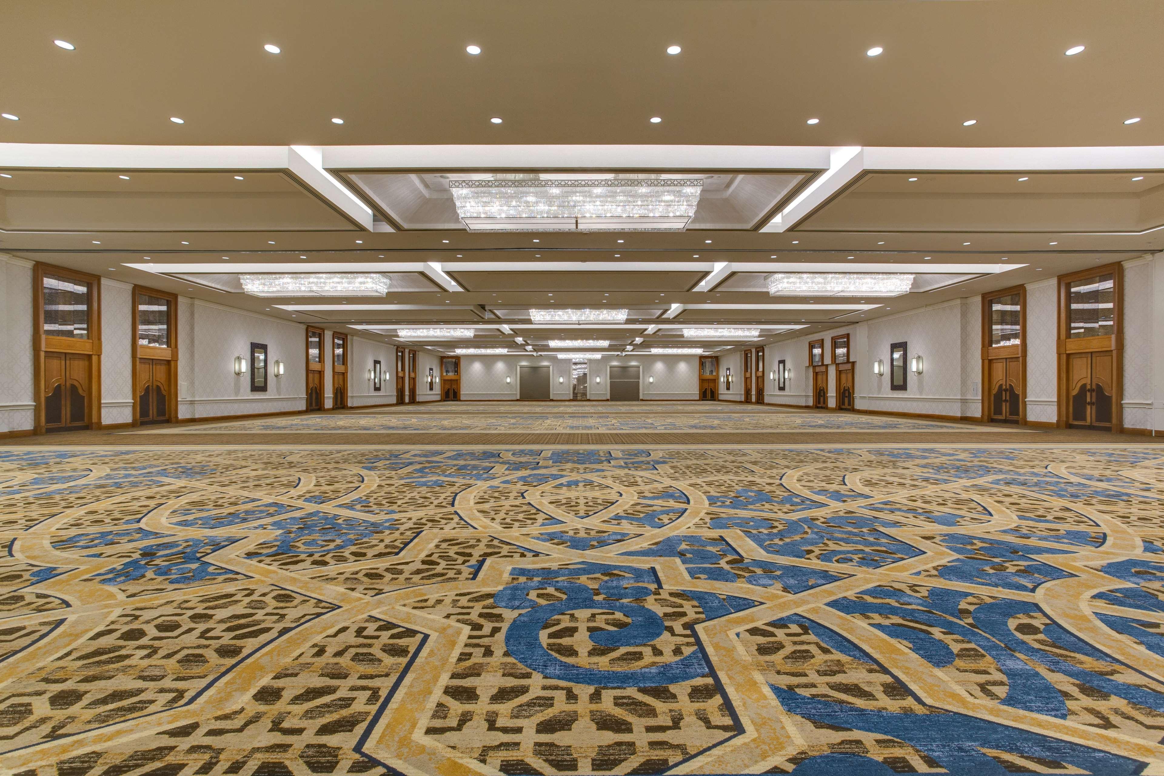 Hilton New Orleans Riverside Екстериор снимка