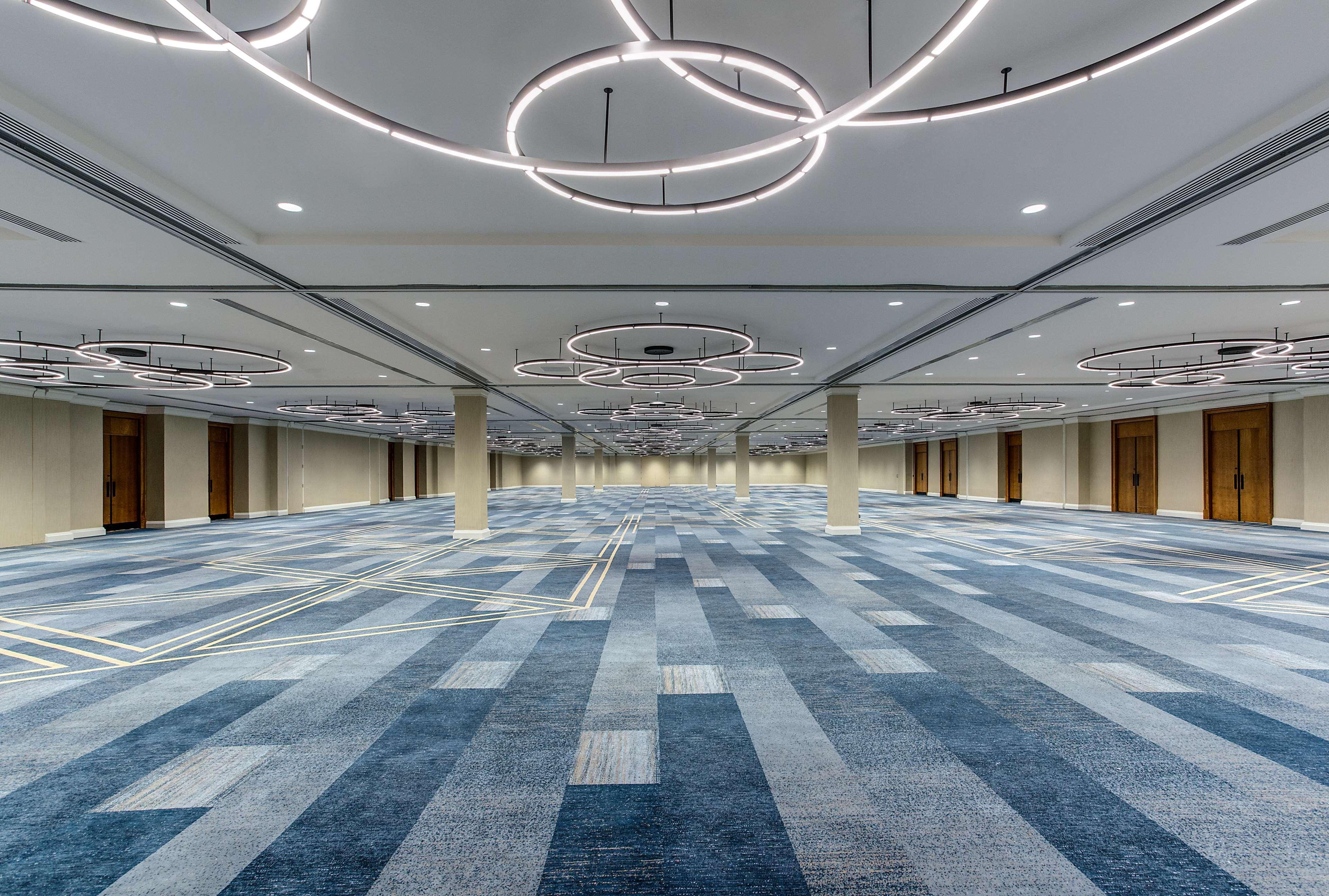Hilton New Orleans Riverside Екстериор снимка