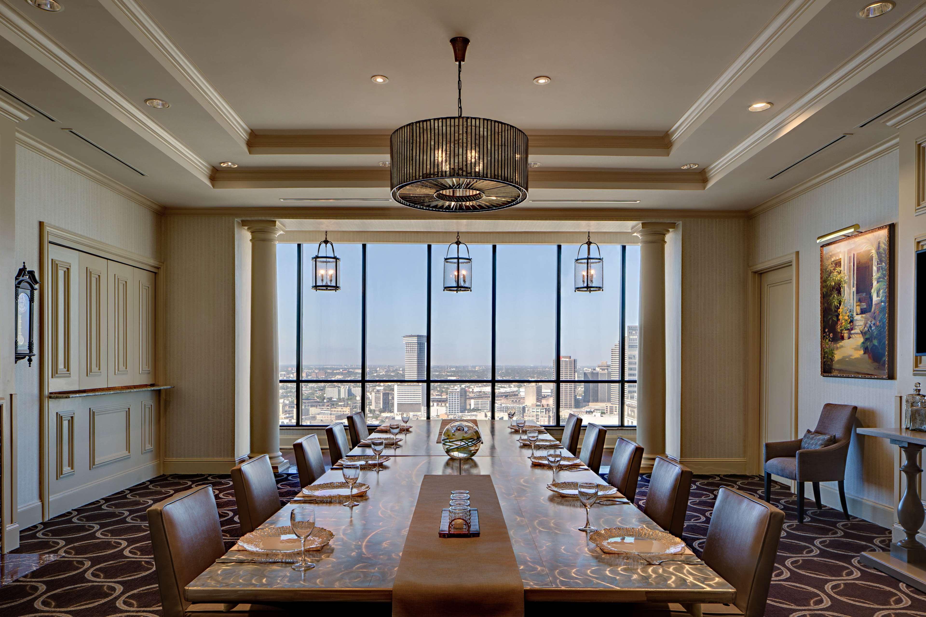 Hilton New Orleans Riverside Екстериор снимка
