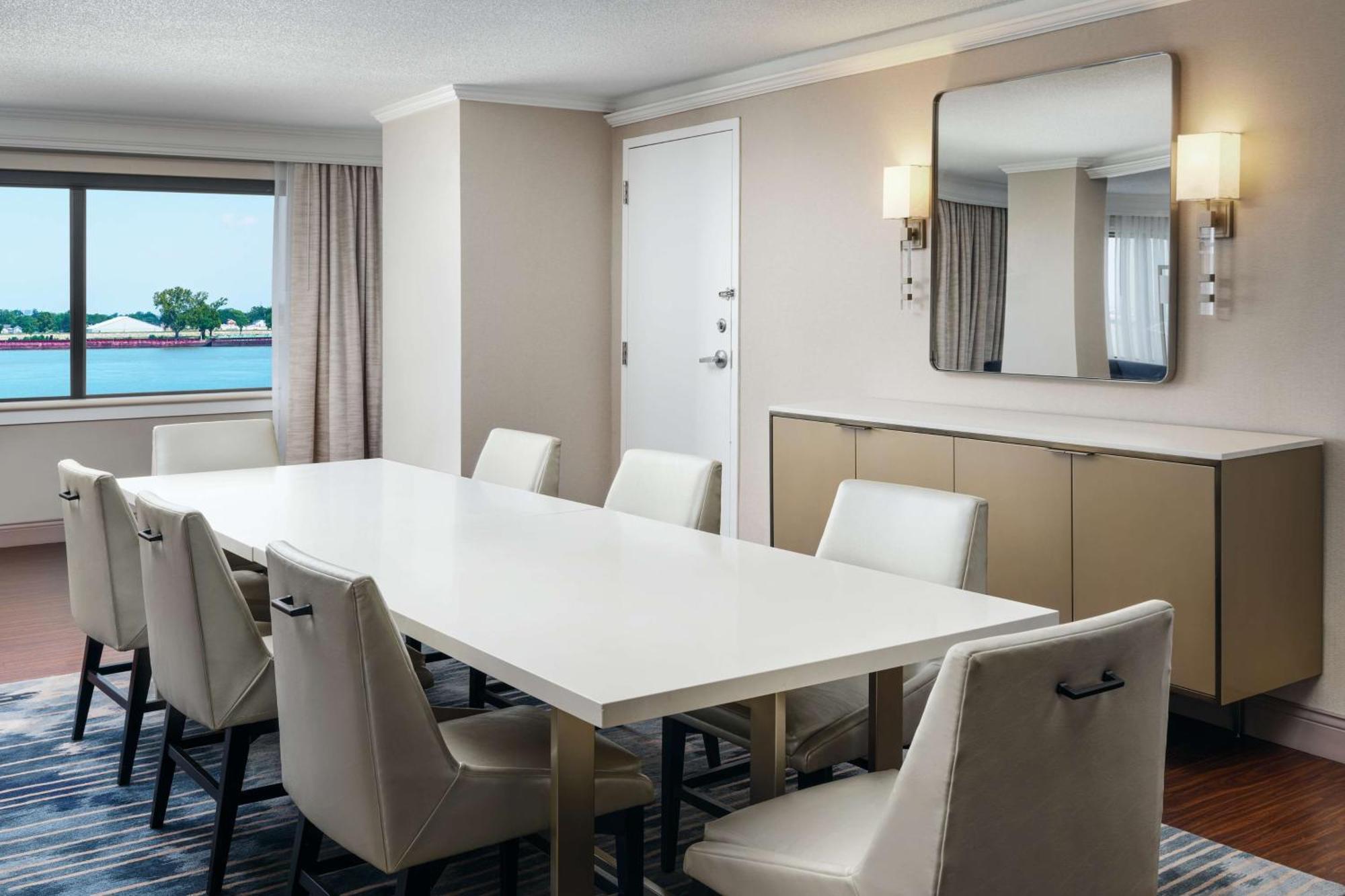 Hilton New Orleans Riverside Екстериор снимка