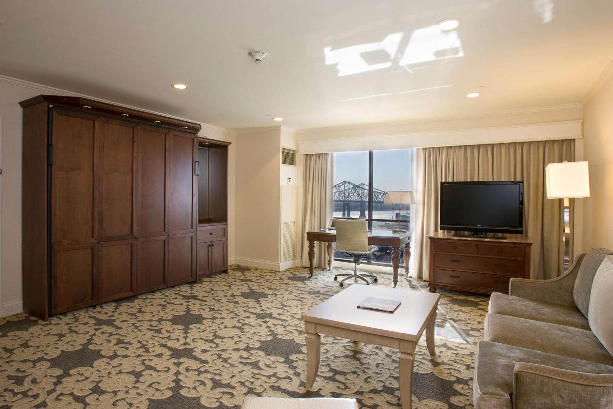 Hilton New Orleans Riverside Екстериор снимка